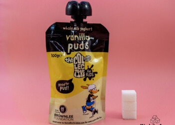 One pouch of The Collective Dairy Kids Vanilla Puddings Yogurt contains 12g of sugar, equivalent to 3 sugar cubes A photo of The Collective Dairy Kids Vanilla Puddings Yogurt with 3 cubes of sugar.